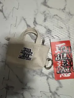 ブラックアイパッチ