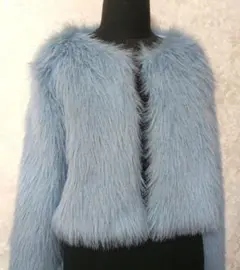 ライトブルー フェイクファー　ショートジャケットのサムネイル