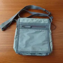 Calvin Klein ショルダーバッグのサムネイル