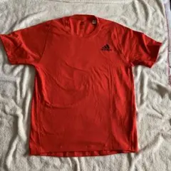 adidas FREELIFT Tシャツ 赤