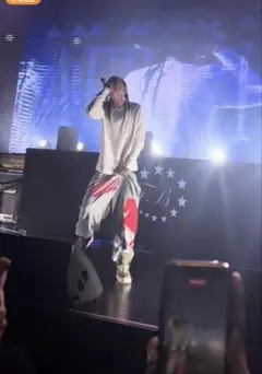 D&G グレー タイダイ柄 フレアパンツ - メルカリ