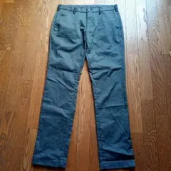 美品❢ UNIQLO ユニクロ　メンズスリムフィットチノ　W85cm グレー