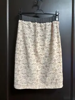 膝丈タイトスカート リバーシプル　花柄とストライプ