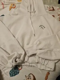 ホワイト プリーツスカートセットアップ