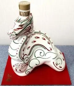 値下げ サントリー ウイスキーローヤル 干支ボトル 辰 2012 Amazon.co.jp: サントリー ウイスキー ローヤル（辰歳）ボトル