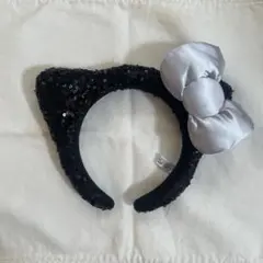 USJハローキティーカチューシャ スパンコール 黒 シルバーリボン