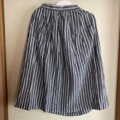 フレアスカート グレーと白のストライプ
