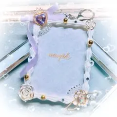 紫 パープル トレカケース トレカキーホルダー ホイップデコ 王冠 白 ホワイト