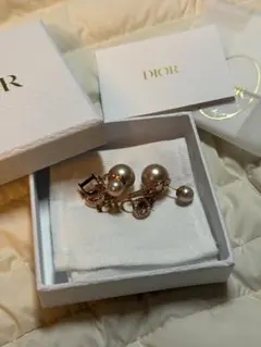 〜3/6！限定値下げ！Dior Tribales ピアス　ピンクゴールド