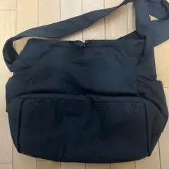 ユニクロc ソフトパフィーショルダーバッグ