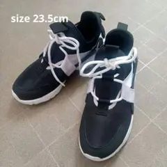 【お値下げ】ナイキ スニーカー 黒x白