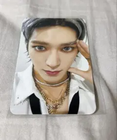 Item thumbnail for item dbe89d53-e45e-4c7c-b52b-5de784c77f1d