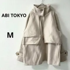 アビトーキョー ▶ ハイネックアウター M ベージュ 上品 きれいめのサムネイル