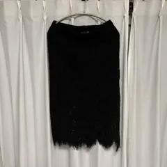 数回使用 ZARA スリット入り レーススカートのサムネイル