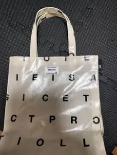 ROOTOTE トートバッグ ロゴデザイン アイボリーのサムネイル