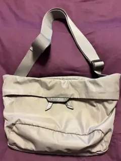 COLE HAAN グレー メンズショルダーバッグのサムネイル