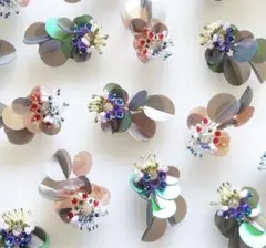 Item thumbnail for item 18380d2f-edda-4099-aa2d-9570ea940d1d