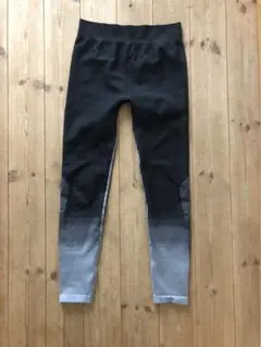 GU アクティブ　ヨガスパッツ　Lサイズ