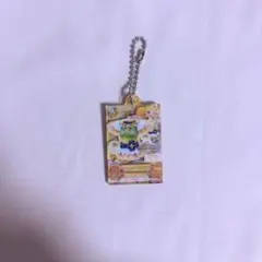 アイカツカードキーホルダー ガチャ