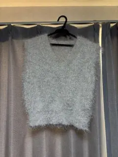 シャギーニットベスト Vネックのサムネイル