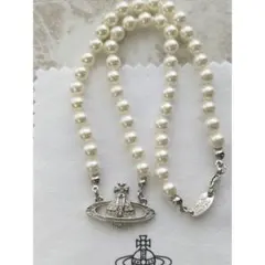 Vivienne Westwoodヴィヴィアンウエストウッド　ネックレス