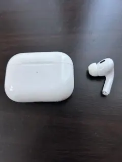 AirPods Pro2右耳、充電ケース