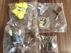 ポケモン　ミニチュアトルソー　カミツレ&エモンガ　ボタンブラッキー