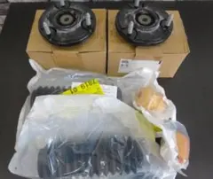 送料込！！ポルシェ911(996カレラ4)用リアアッパーマウントセットのサムネイル