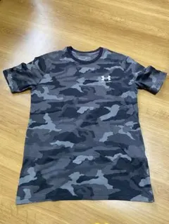 Under Armour カモフラージュ Tシャツ SM