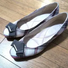 DIANA チェック柄 リボン フラットシューズ