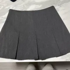 ボックスプリーツミニスカート