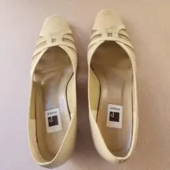 パンプス　ローヒールのサムネイル