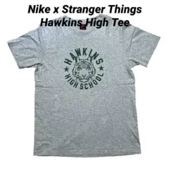 ●古着 ナイキ Nike ストレンジャーシングス カレッジロゴTシャツ 窪塚着