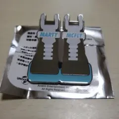 特典 バックトゥザフューチャー ピンバッジ ドンキホーテ限定 スニーカー