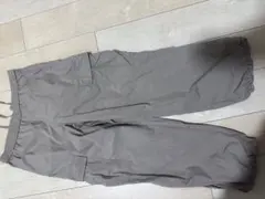 ユニクロ　イージーカーゴパンツ　ベージュ　L