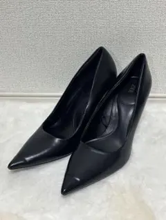 美品 ZARA ザラ ポインテッドトゥ パンプス 39 ヒール ブラック
