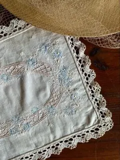 Item thumbnail for item 9d3875ea-f6c1-4164-8890-8fc81c6db894