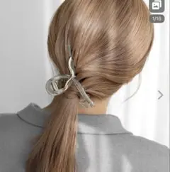 アネモネ　ヘアクリップ