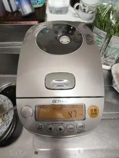 象印 NP-YB10 圧力IH炊飯器 5.5合 鉄コートプラチナ厚釜 - メルカリ