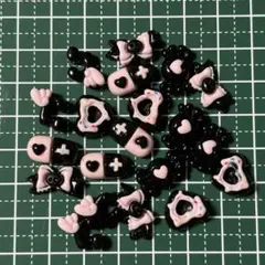 【匿名配送】デコレーションパーツ 黒とピンク 20個