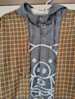 ドラッグストアーズ★フード付きシャツ