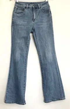 GＵ　ミドルライズ　フレアジーンズ　ブーツカットデニム　M