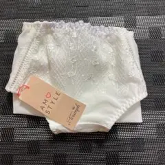 最終値下げ 新品 AMO STYLE by Triumph ショーツのサムネイル