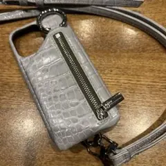 美品　ajew エジュー スマホケース クロコ調 iPhone13pro グレー
