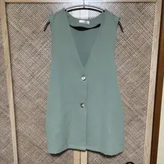 linoluce ／Vネック ジレ ベスト カーキ 前開き ボタン　カーキ系　L