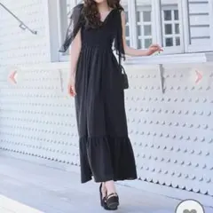 ショルダーリボンシャーリングティアードワンピース