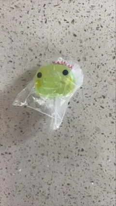 たまごっち　カラフルキャンディチャーム　くちぱっち