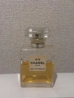 CHANEL N°19 Eau de Parfumシャンネル50mlのサムネイル