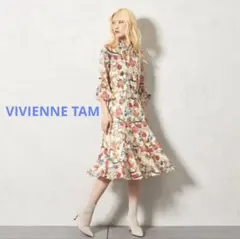 極美品ヴィヴィアンタム　花刺繍スカート　XS　アイボリー　パワーネット　メッシュ 極美品ヴィヴィアンタム花刺繍スカートXSアイボリーパワーネットメッシュ