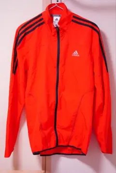 adidas オレンジ ナイロンジャケット